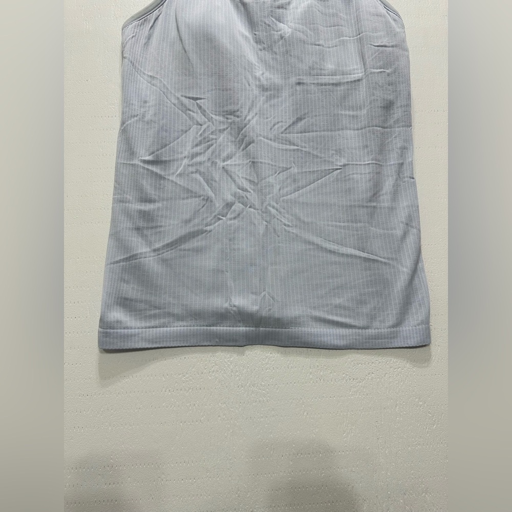 Lululemon Ebb to Street Tank in Serene Blue Size 10 - Picture 10 of 10